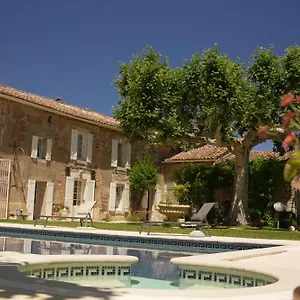 https://le-mas-des-flaneraies.fr-provencehotel.com