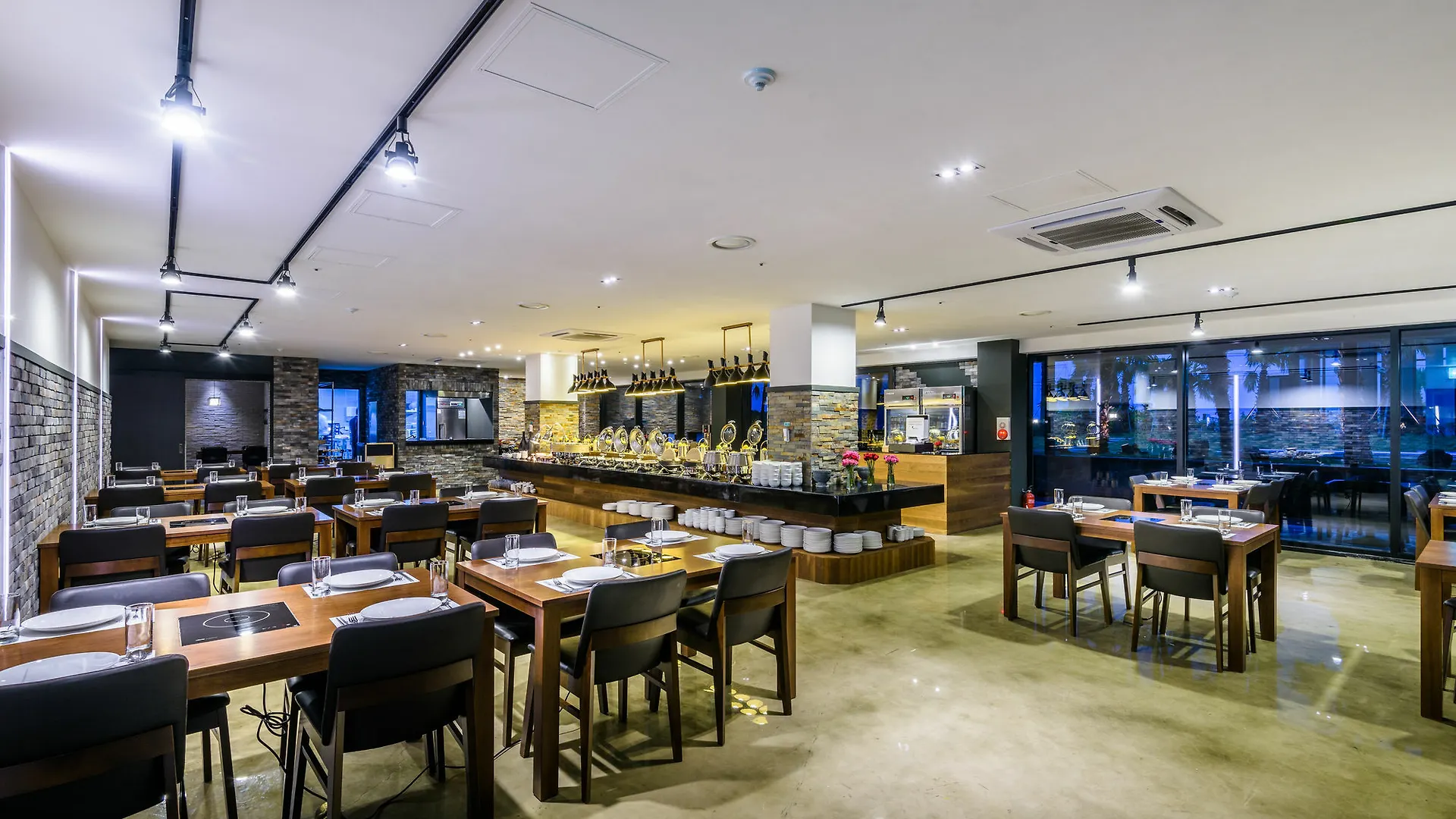 Aguila Hotel Jeju Oceano Suite