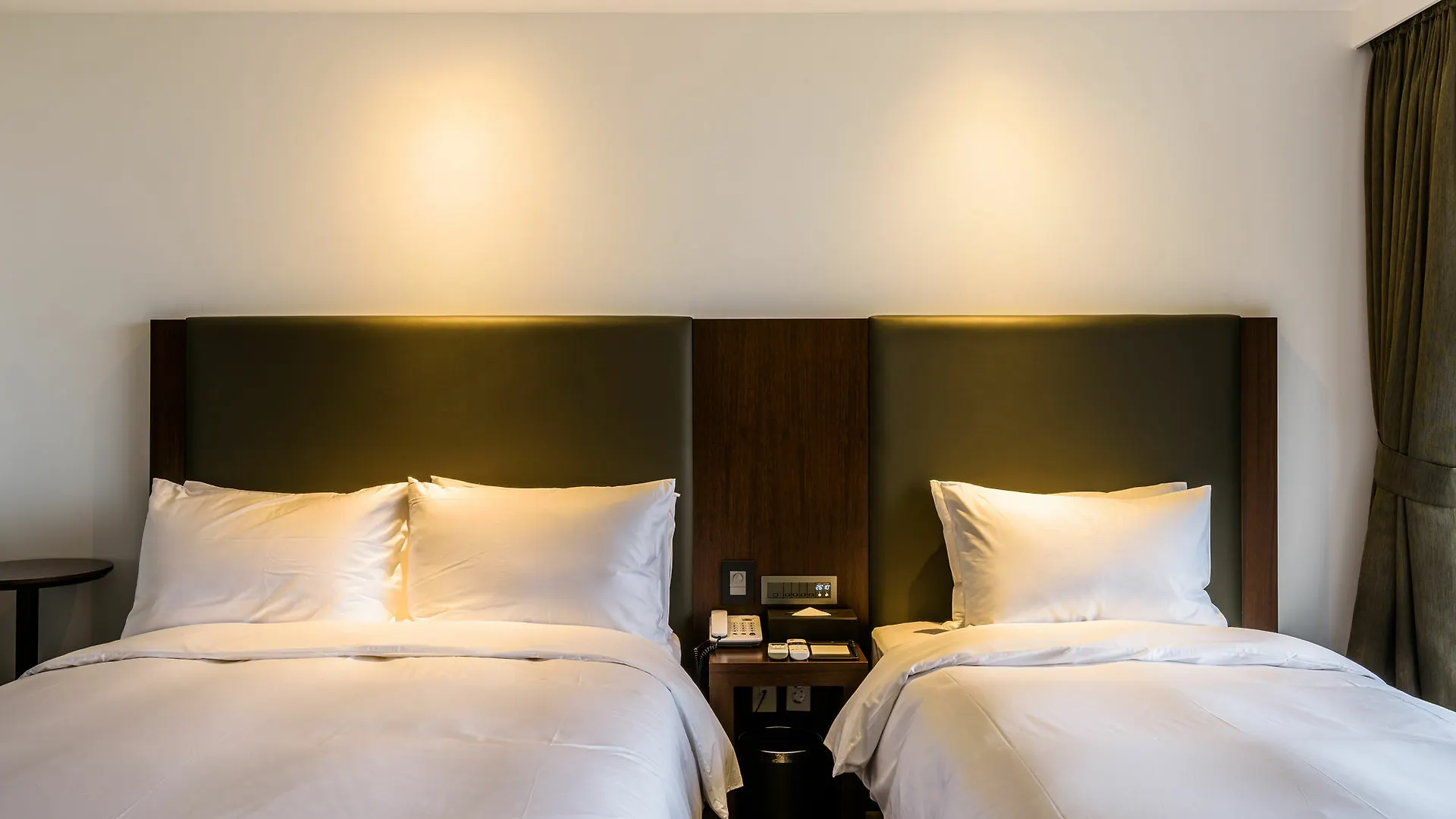 ***  Aguila Hotel Jeju Oceano Suite Sydkorea