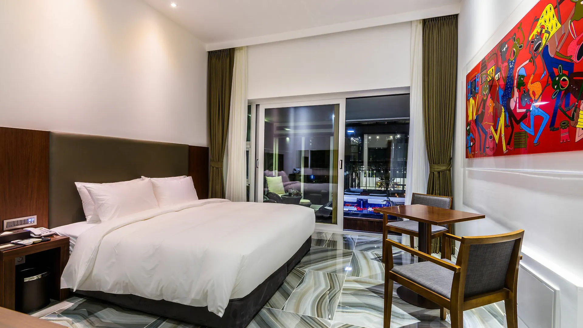 Aguila Hotel Jeju Oceano Suite