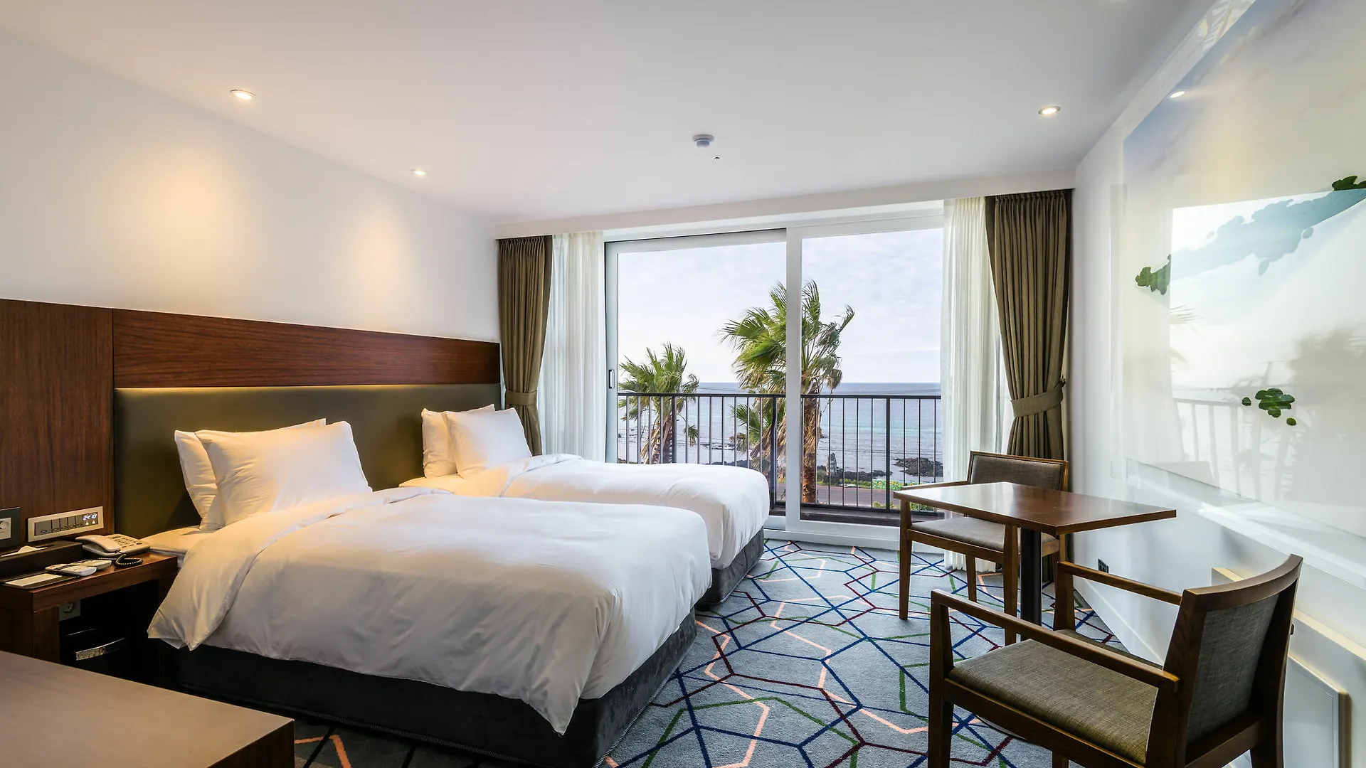Aguila Hotel Jeju Oceano Suite